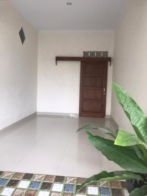 VILLA BUDI HUTAMA